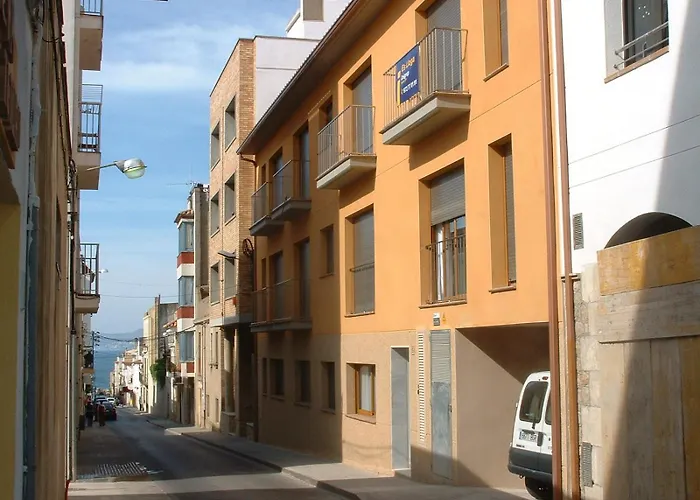 Mestral 1-4 * L' Escala